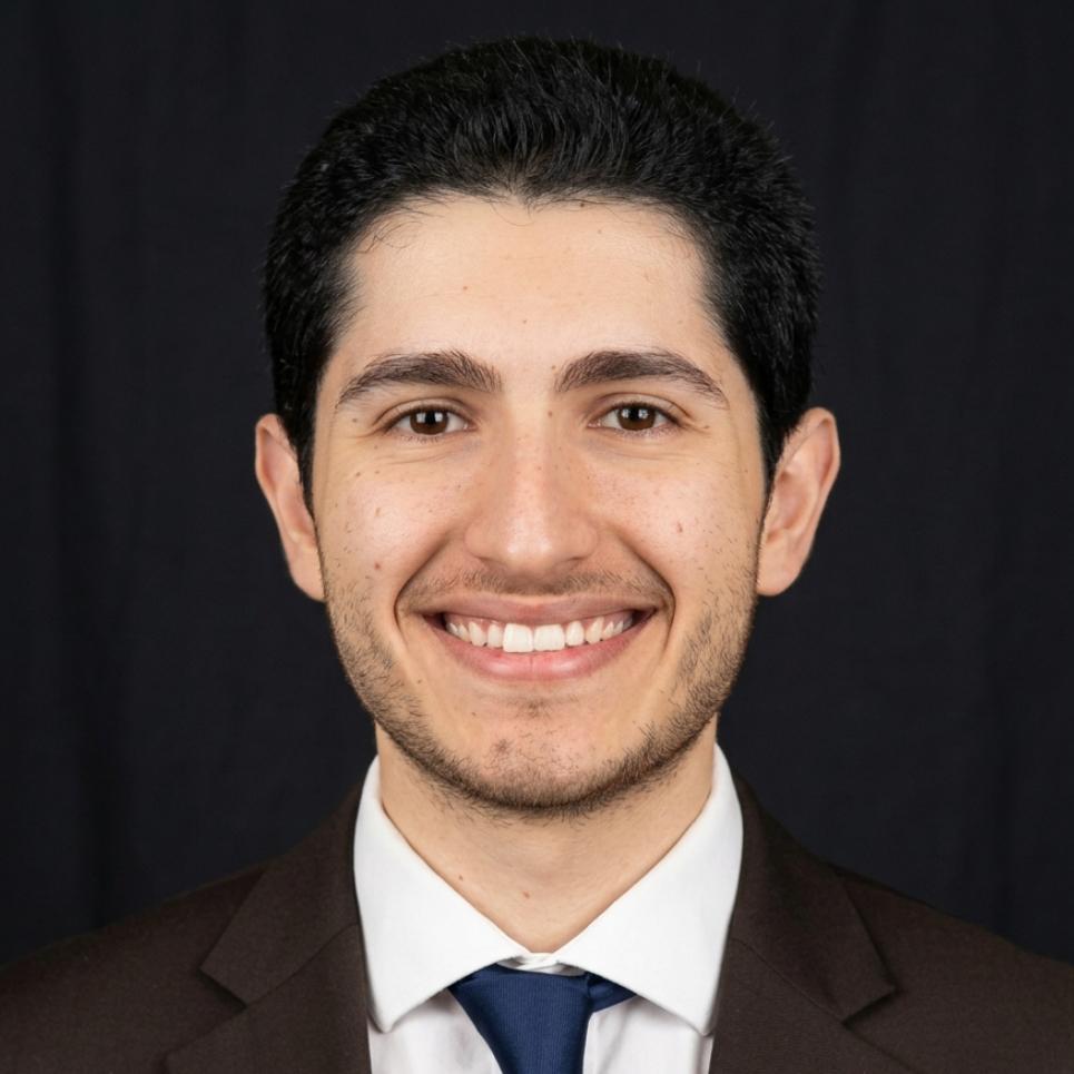 Luis Nieves