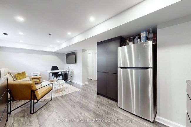 723 Victory Dr, House other with 3 bedrooms, 3 bathrooms and 2 parking in Pickering ON | Image 26