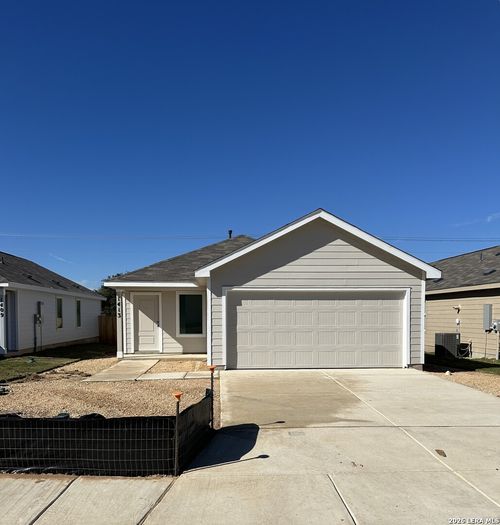 1417 White Willow, New Braunfels, TX, 78130 | Card Image