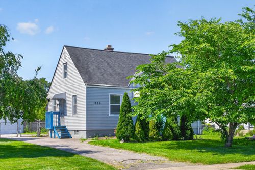 1765 Huy Rd, Columbus, OH, 43224-3551 | Card Image
