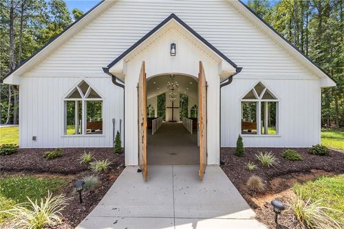 1001 Mineral Springs Rd, Madison, NC, 27025-8128 | Card Image