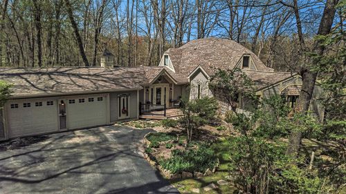1360 Glen Oaks Rd, Holly, MI, 48442-8629 | Card Image
