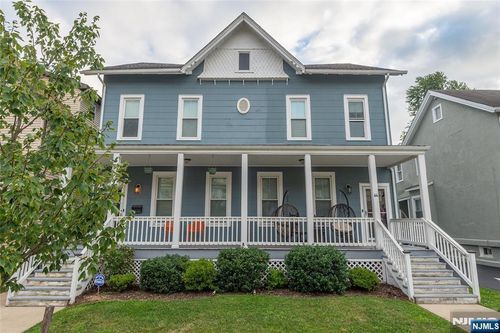 62 Montague Pl, Montclair, NJ, 07042-2820 | Card Image