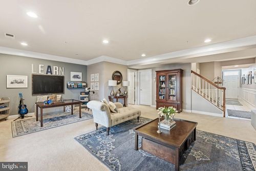 15304 Camberley Pl, UPPER MARLBORO, MD, 20774-8092 | Card Image