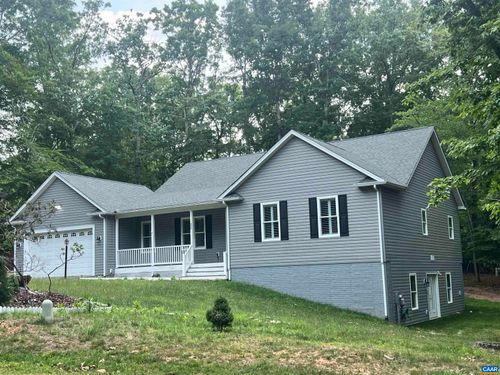 32 Mulligan Dr, PALMYRA, VA, 22963-2562 | Card Image