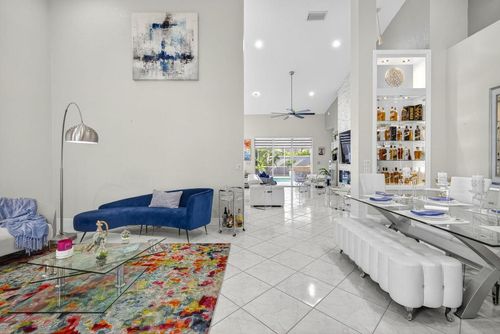 8337 Horseshoe Bay Rd, Boynton Beach, FL, 33472-5045 | Card Image