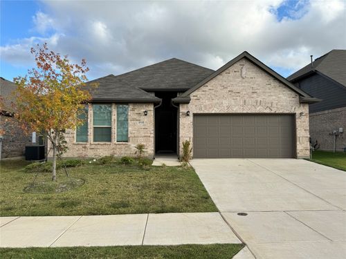 4945 Carmel Valley Dr, Fort Worth, TX, 76244-2624 | Card Image