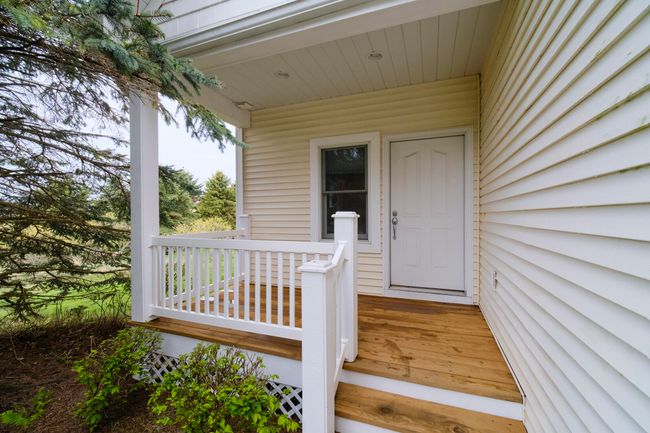 70 Spinnaker Dr, Condo with 2 bedrooms, 3 bathrooms and null parking in Manistee MI | Image 4