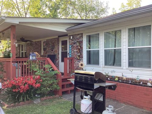 43 2nd Ave E, Chatsworth, GA, 30705-6554 | Card Image