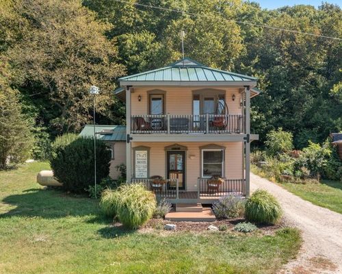 3131 57th St, Fennville, MI, 49408-9470 | Card Image