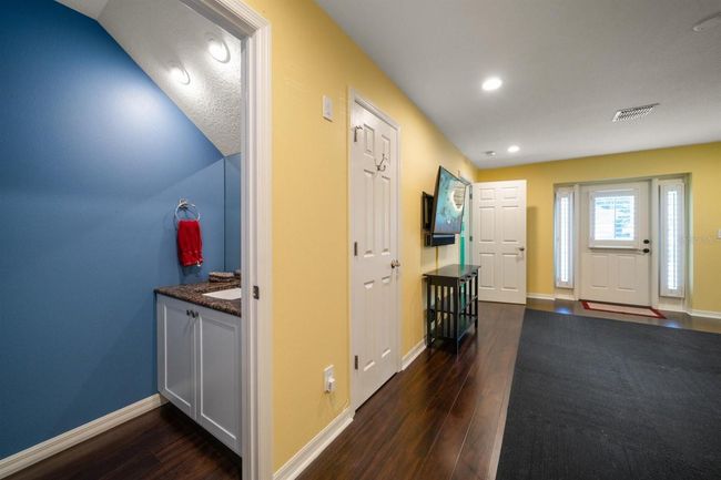 In-Law Suite Half Bath | Image 57