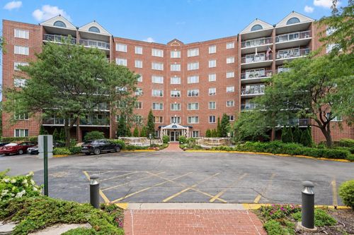 202-8560 W Foster Ave, Norridge, IL, 60706-2771 | Card Image