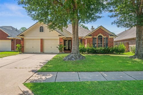 7411 Marble Glen Ln, Houston, TX, 77095-1501 | Card Image