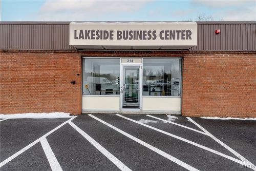 314 Lakeside Rd, Syracuse, NY, 13209-9729 | Card Image
