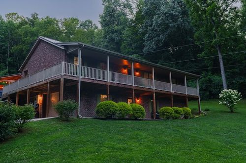 468 Schmidt Rd, Bainbridge, OH, 45612-9554 | Card Image