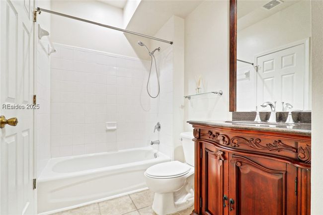 APT-3710 - 4 Indigo Run Dr, Condo with 2 bedrooms, 2 bathrooms and null parking in Hilton Head Island SC | Image 25