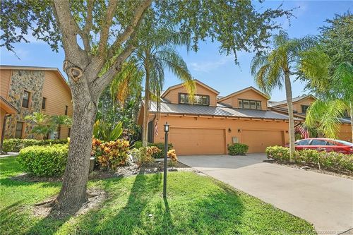 132 Se Crestwood Circle, Stuart, FL, 34997 | Card Image