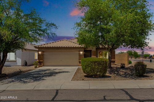 5320 E Silverbell Rd, San Tan Valley, AZ, 85143-3265 | Card Image