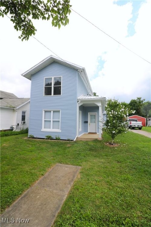 30 W Main St, Greenwich, OH, 44837-1051 | Card Image