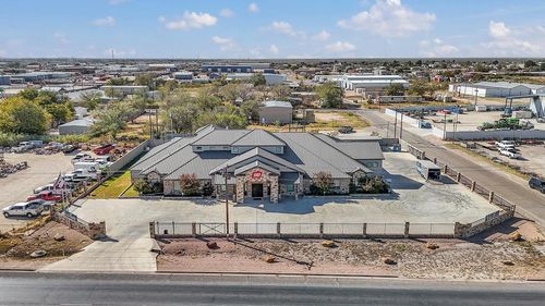 4313 N County Rd W, Odessa, TX, 79764-3942 | Card Image