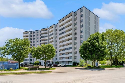 1007-35 Towering Heights Boulevard, St Catharines, ON, L2T3G8 | Card Image