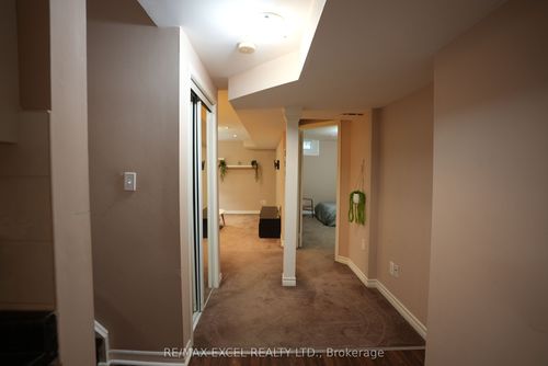 bsmt-214 Farmstead Rd, Richmond Hill, ON, L4S2J6 | Card Image