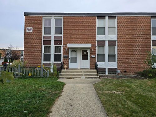 1857 Pine St, Des Plaines, IL, 60018-2307 | Card Image