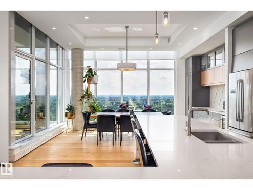 14105 W Block Dr Nw, Edmonton, AB, T5N1L5 | Card Image