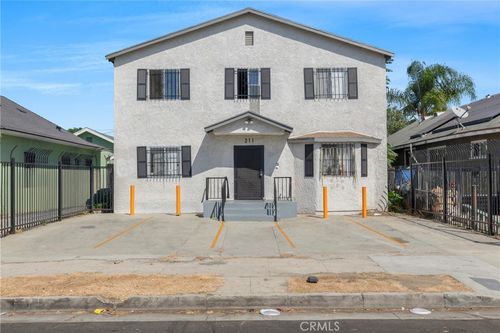 211 E 55th St, LOS ANGELES, CA, 90011-5153 | Card Image