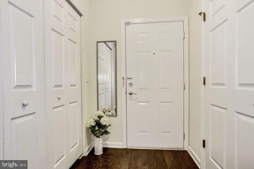 223 Breeders Cup Dr, CHERRY HILL, NJ, 08002-4062 | Card Image