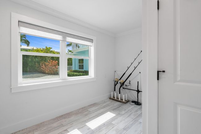 Downstairs Bedroom 2 | Image 19