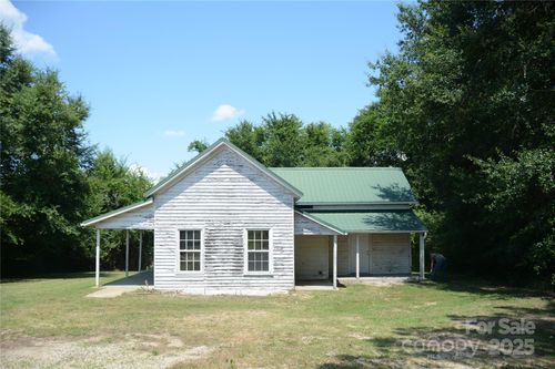 3327 York St, Sharon, SC, 29742-5500 | Card Image