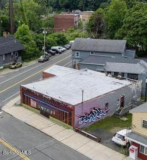 16 Depot St, Housatonic, MA, 01236 | Card Image