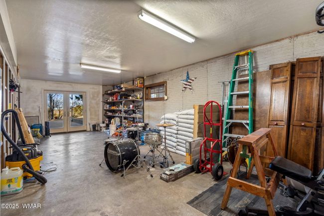 Basement Walk-Out Storage | Image 30