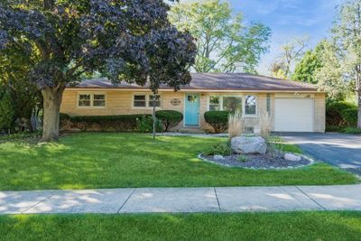 1611 Janet Street, House other with 3 bedrooms, 2 bathrooms and 1 parking in Downers Grove IL | Image 1