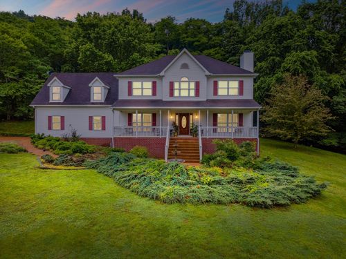 6873 Giles Hill Rd, College Grove, TN, 37046-9231 | Card Image