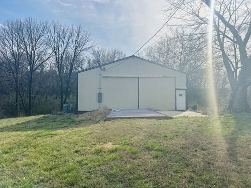 4314 Bonny Oaks Dr, Chattanooga, TN, 37416-3303 | Card Image