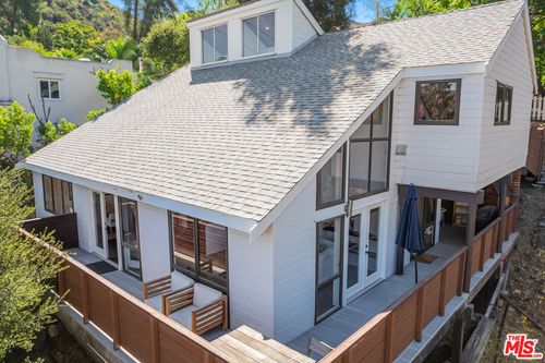 29127 Triunfo Dr, Agoura Hills, CA, 91301 | Card Image