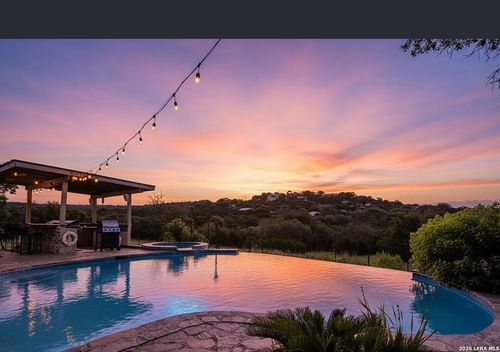 193 Doris Dr, Kerrville, TX, 78028-9419 | Card Image