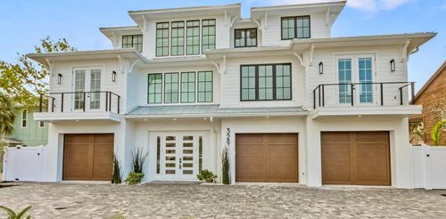 329 Tarpon St, ANNA MARIA, FL, 34216 | Card Image