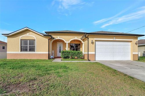 3806 35th St Sw, Lehigh Acres, FL, 33976-4250 | Card Image