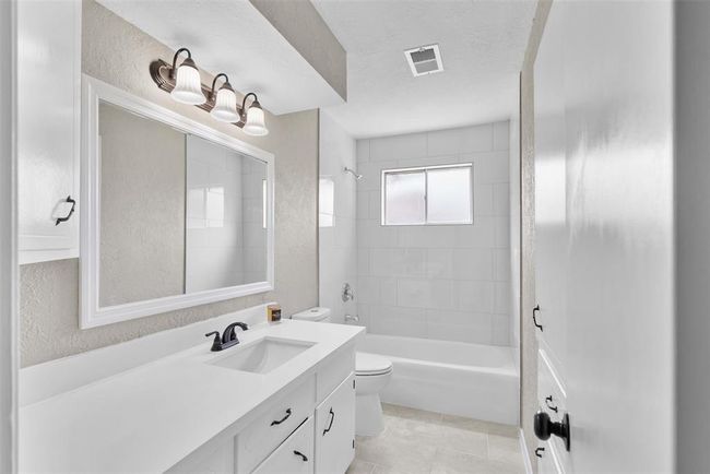 21807 Glenbranch Dr, House other with 3 bedrooms, 2 bathrooms and 2 parking in Spring TX | Image 32