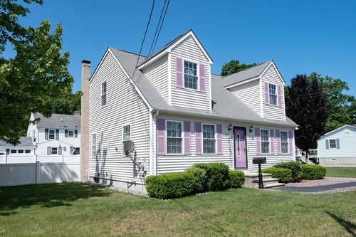 2 Garden St, Uxbridge, MA, 01569-1708 | Card Image