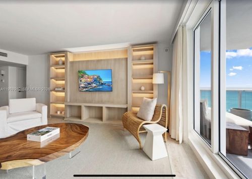 1206-102 24th St, Miami Beach, FL, 33139-1724 | Card Image