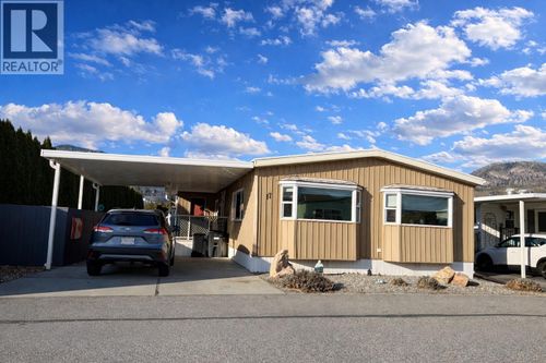 17-999 Burnaby Ave, Penticton, BC, V2A1G7 | Card Image