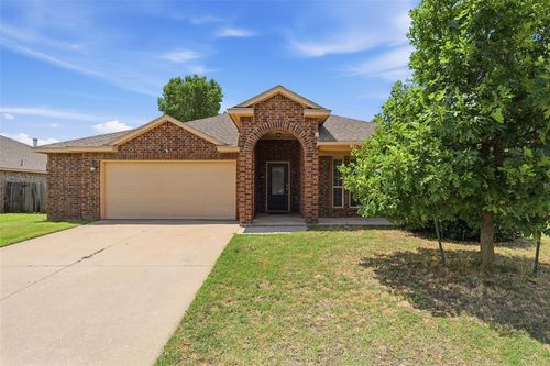 11316 Nw 96th St, Yukon, OK, 73099-9667 | Card Image