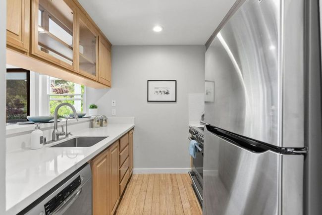 49 - 1919 Alameda De Las Pulgas, Condo with 1 bedrooms, 1 bathrooms and 1 parking in Redwood City CA | Image 10