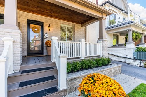 140 Bingham Ave, Toronto, ON, M4E3R3 | Card Image