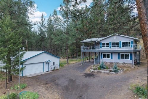 42049 Porcupine Bay Rd N, Davenport, WA, 99122-9306 | Card Image