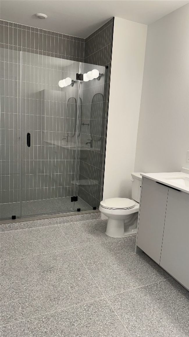 Walk in shower | Image 13